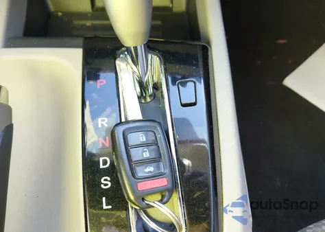 2014 Honda Civic Lx z USA, uszkodzony, nr VIN 19XFB2F51EE236254